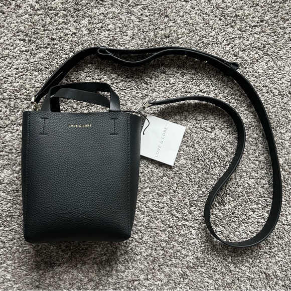 Indigo Handbags - NWT Love & Lore Vegan Leather Black Bag